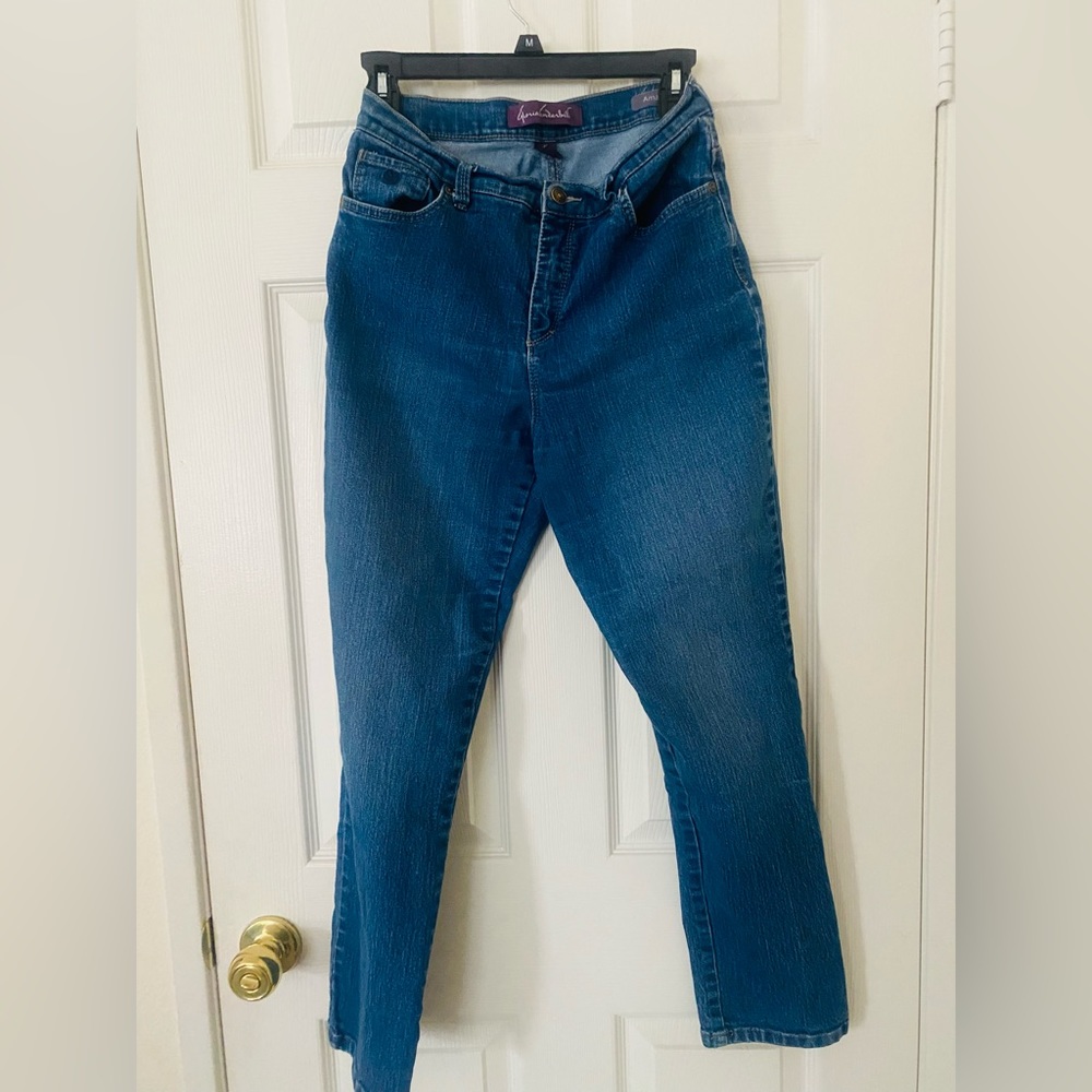 Gloria Vanderbilt jeans 8P
